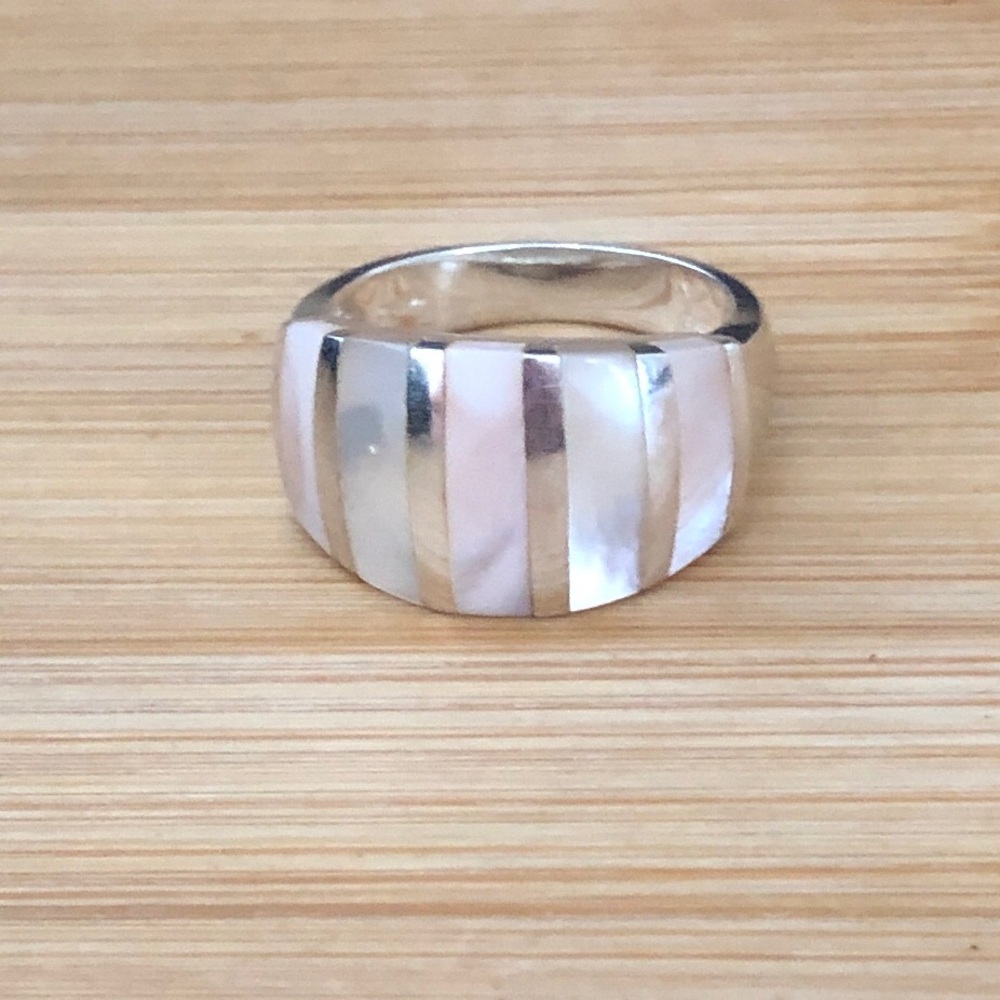 $56 Estate Ring Sterling Silver Marked VVV 925 China Size 10 - Picture 2 of 6